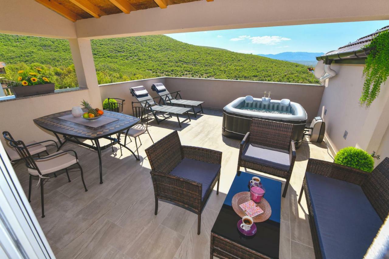 Cambi Lux Apartment Otok  Екстериор снимка