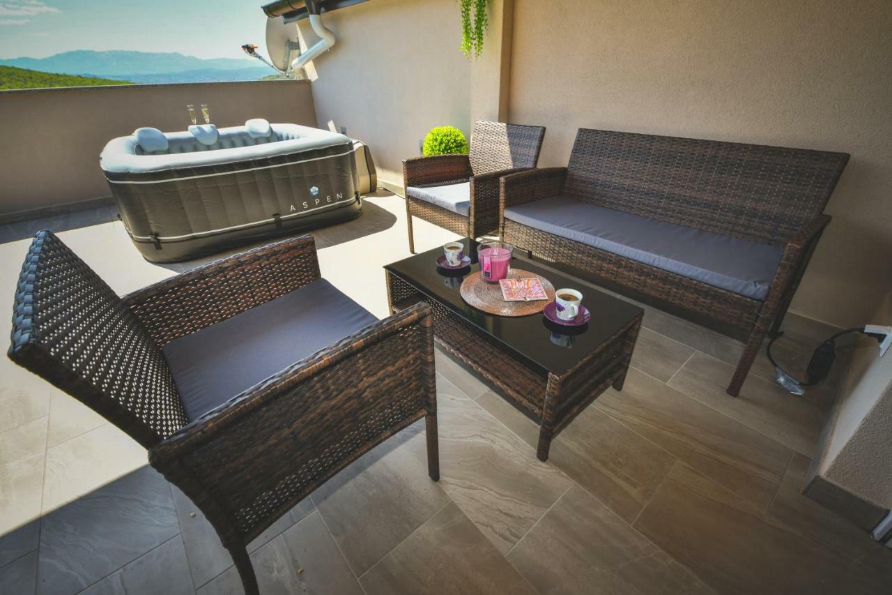 Cambi Lux Apartment Otok  Екстериор снимка